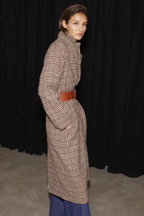 THE BROWN CLEMENTINE COAT